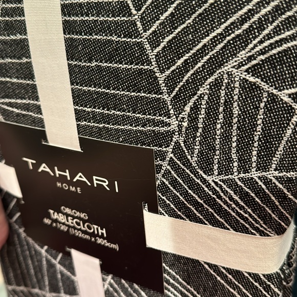 Spider Web table linen - Picture 8 of 8